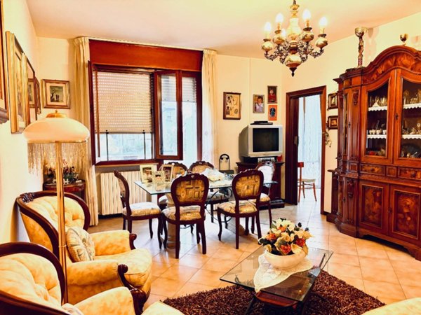 appartamento in vendita a Montemarciano in zona Marina
