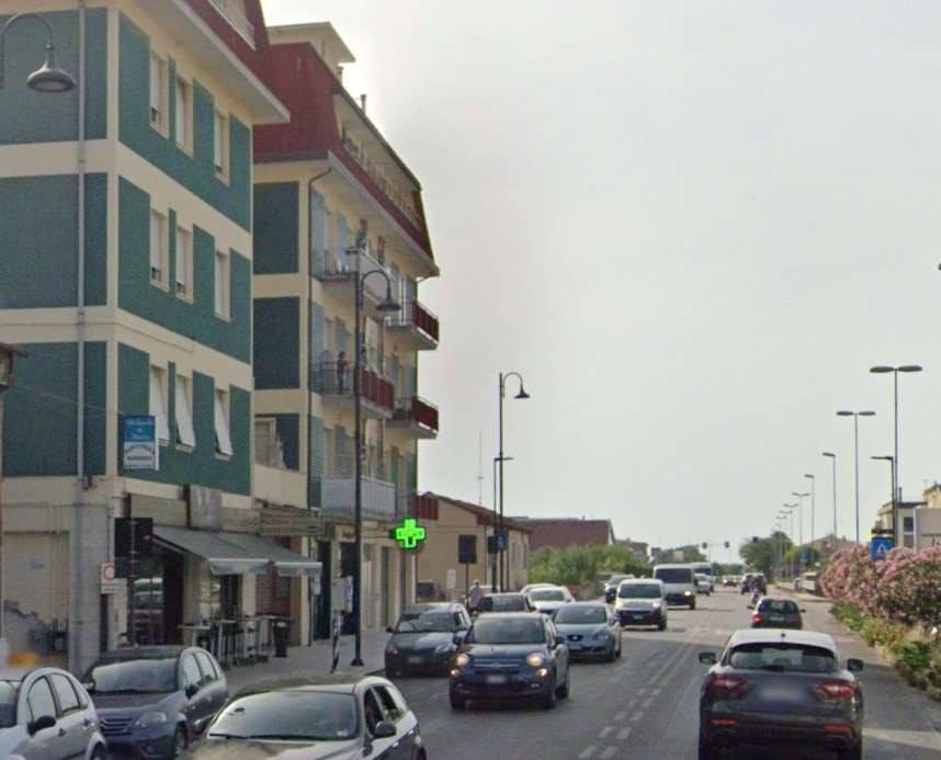 appartamento in vendita a Montemarciano in zona Marina