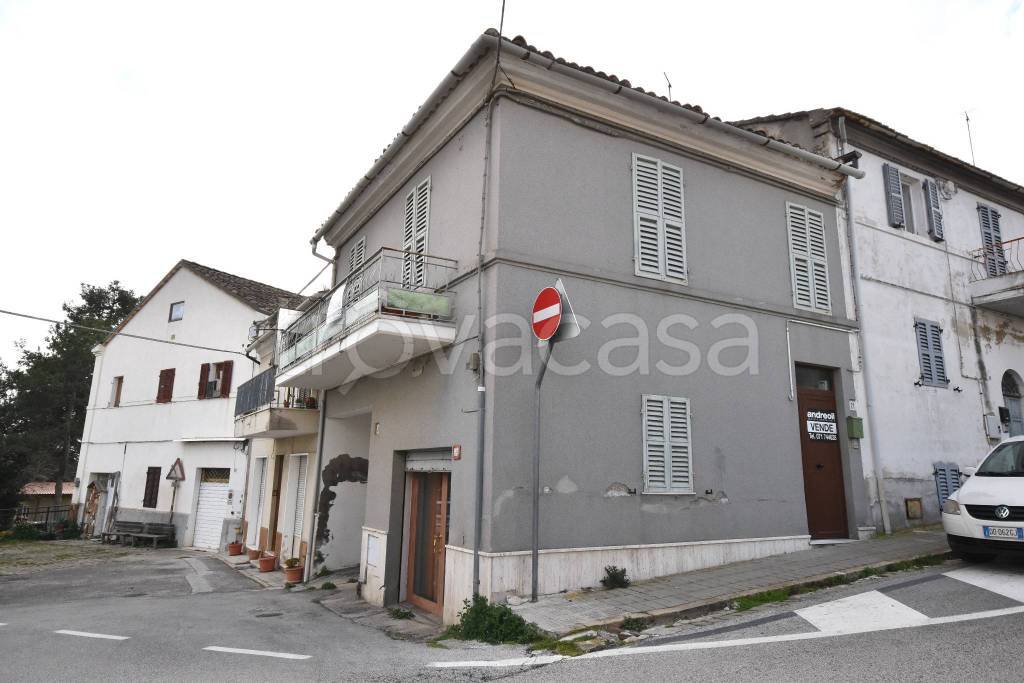 casa indipendente in vendita a Montemarciano