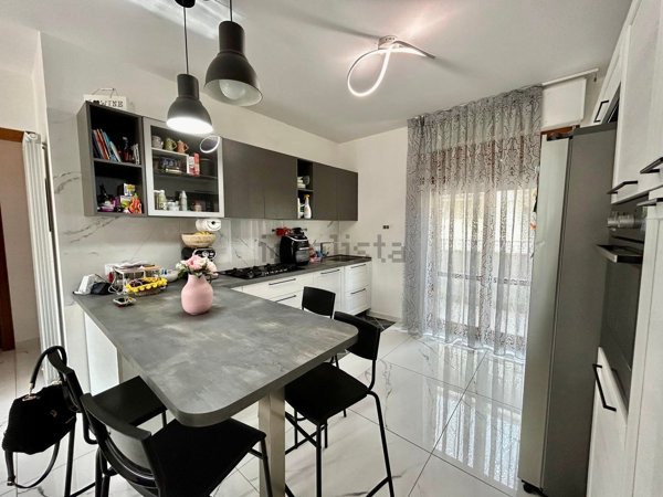 appartamento in vendita a Montemarciano in zona Marina