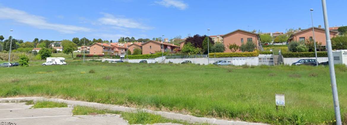 terreno edificabile in vendita a Montemarciano