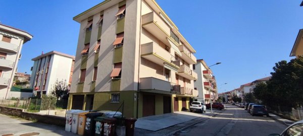 appartamento in vendita a Montemarciano in zona Marina