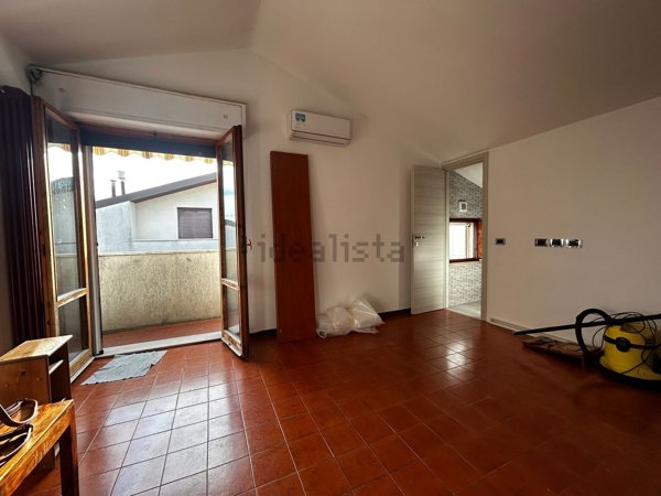 appartamento in vendita a Montemarciano in zona Marina