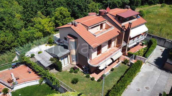 appartamento in vendita a Montemarciano in zona Marina