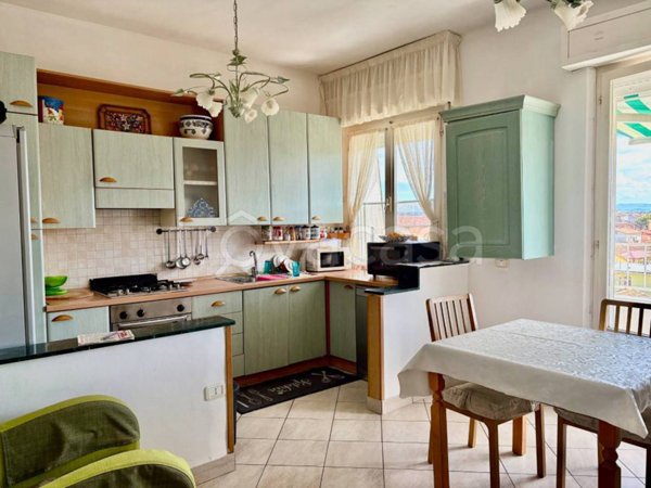 appartamento in vendita a Montemarciano in zona Marina