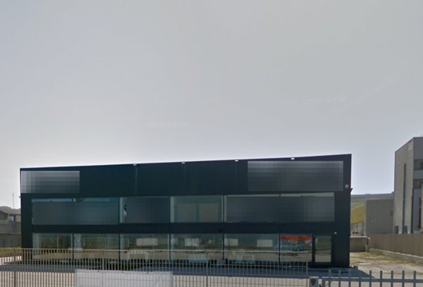 locale di sgombero in vendita a Montemarciano in zona Marina