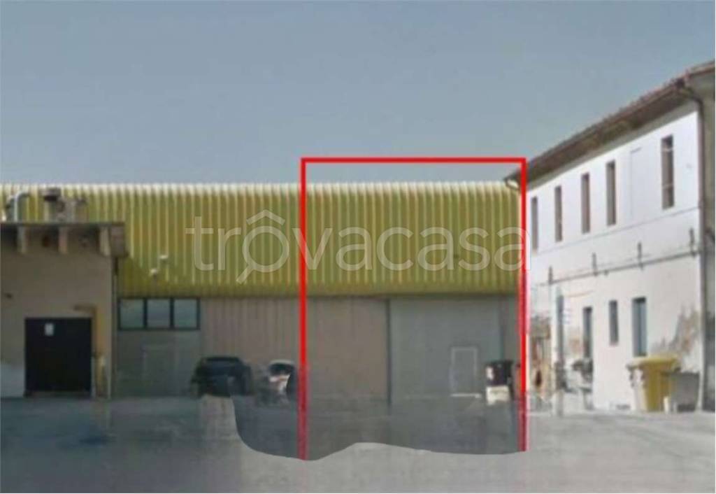 negozio in vendita a Montemarciano in zona Marina