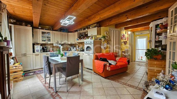 casa indipendente in vendita a Montemarciano