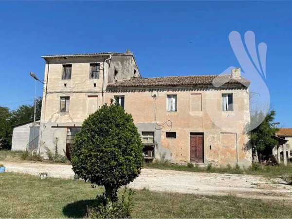 casa indipendente in vendita a Montemarciano in zona Gabella