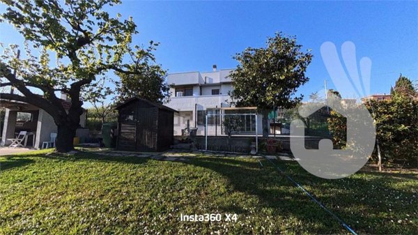 casa indipendente in vendita a Montemarciano