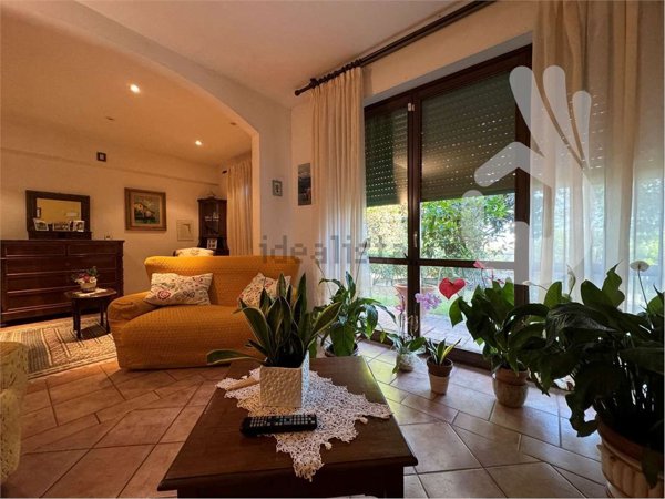 casa indipendente in vendita a Montemarciano