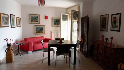 appartamento in vendita a Montemarciano in zona Marina