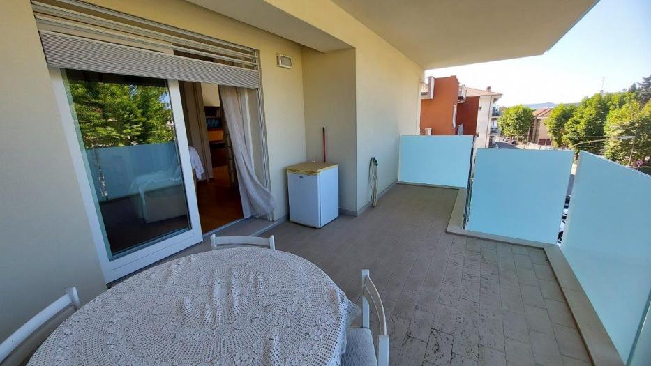 appartamento in vendita a Montemarciano in zona Marina