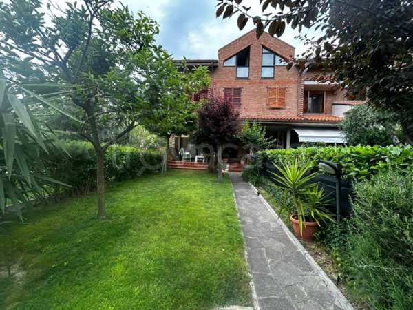 casa indipendente in vendita a Montemarciano