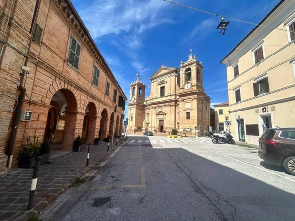 negozio in vendita a Montemarciano