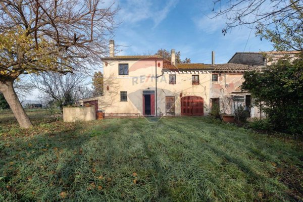 casa indipendente in vendita a Montemarciano