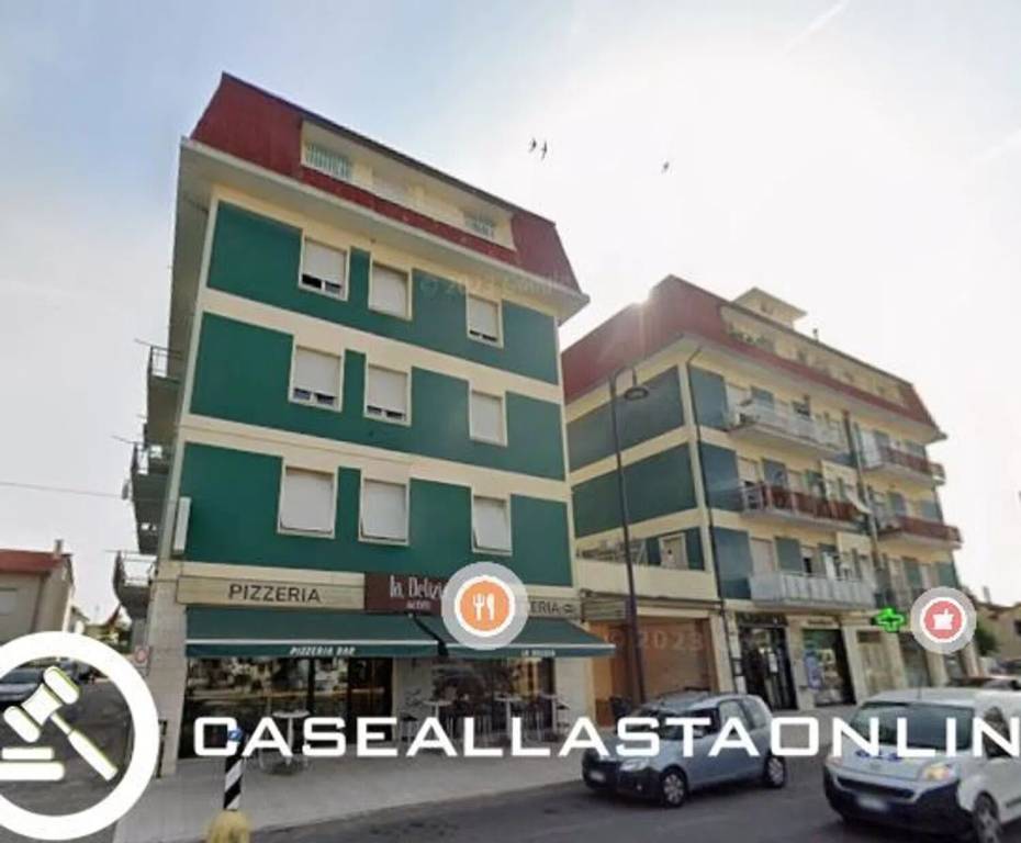 appartamento in vendita a Montemarciano in zona Marina