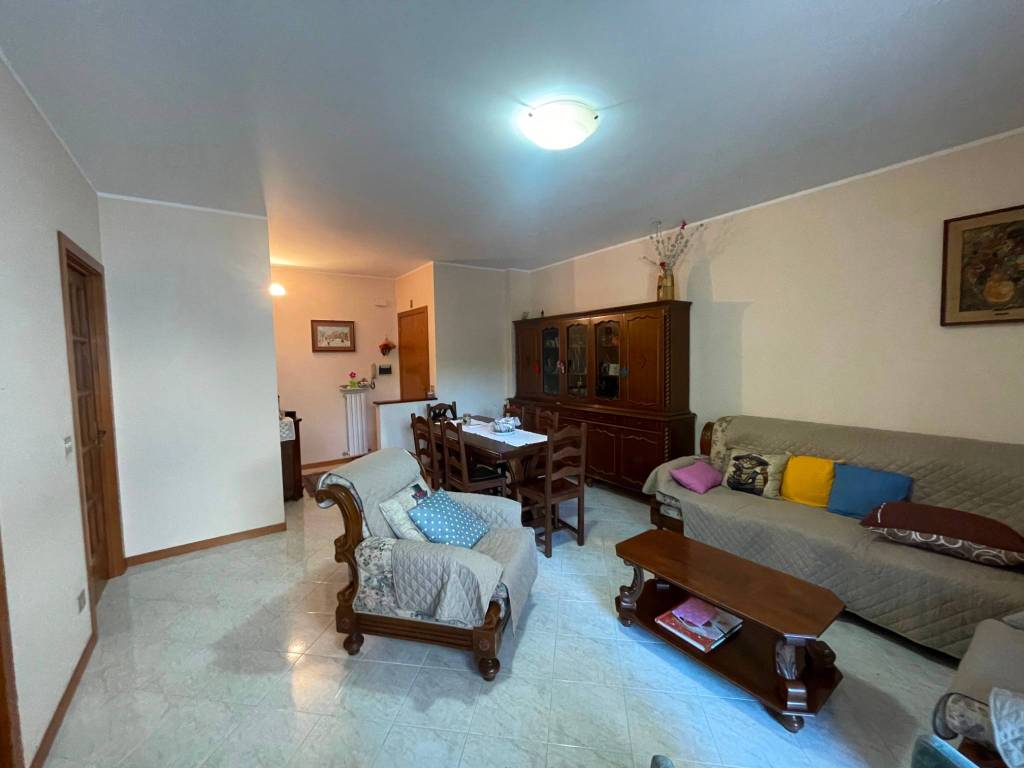 appartamento in vendita a Montemarciano in zona Marina