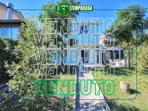 casa indipendente in vendita a Montemarciano in zona Gelso