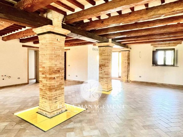 casa indipendente in vendita a Montemarciano