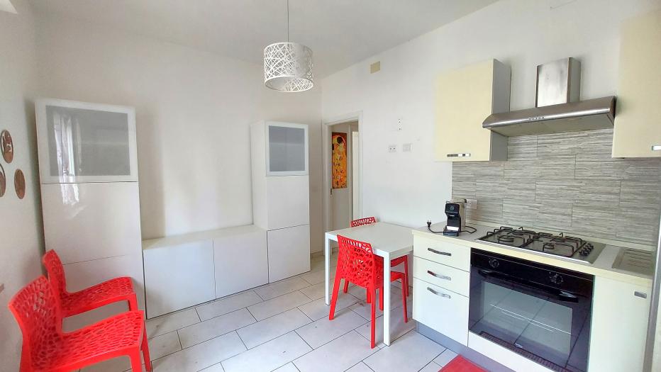 appartamento in vendita a Montemarciano in zona Marina