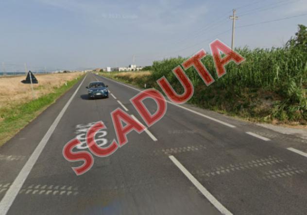 pentavano in vendita a Montemarciano in zona Marina