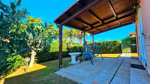 casa indipendente in vendita a Montemarciano