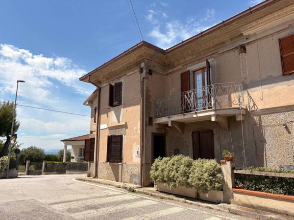 casa indipendente in vendita a Montemarciano in zona Cassiano