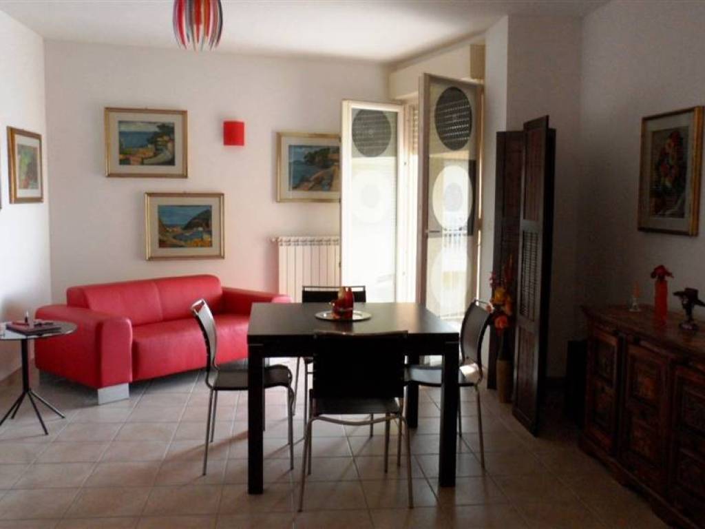 appartamento in vendita a Montemarciano in zona Marina