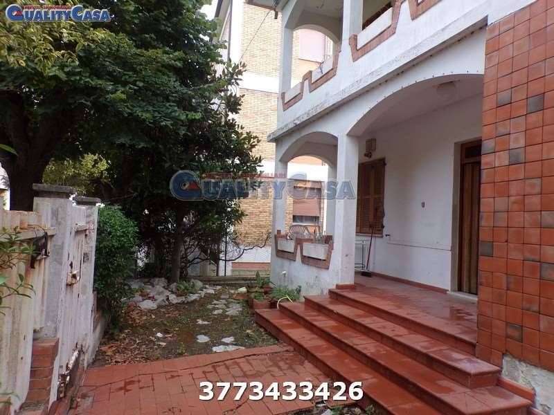 casa indipendente in vendita a Montemarciano