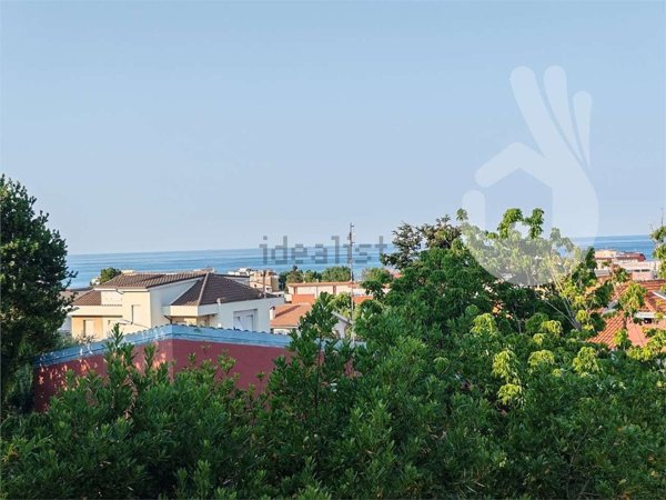 casa indipendente in vendita a Montemarciano