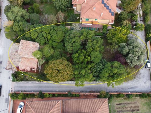 terreno edificabile in vendita a Montemarciano