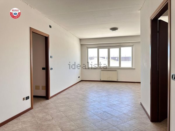 capannone in vendita a Montemarciano