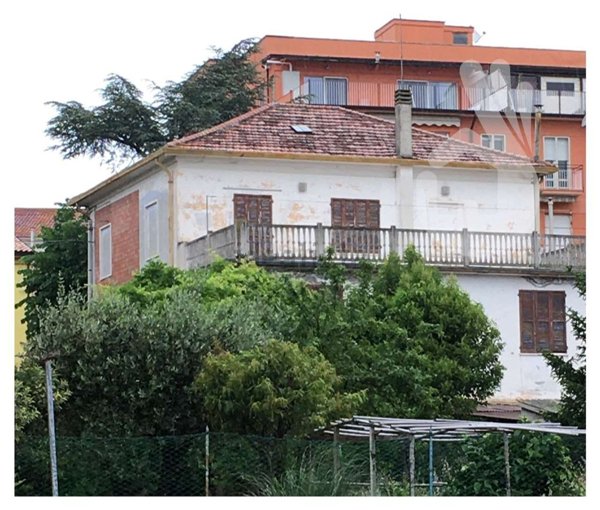 casa indipendente in vendita a Montemarciano