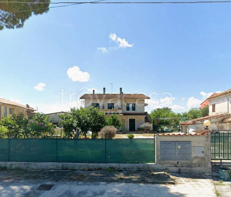 appartamento in vendita a Montemarciano in zona Gabella