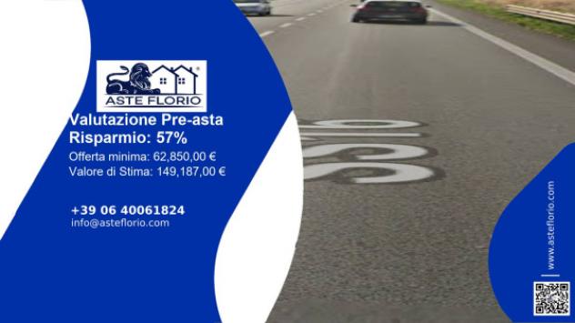 pentavano in vendita a Montemarciano in zona Marina