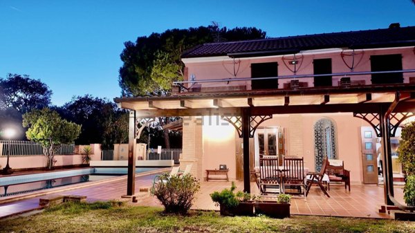 casa indipendente in vendita a Montemarciano