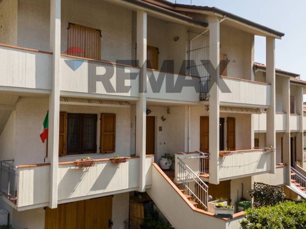 appartamento in vendita a Montemarciano in zona Marina