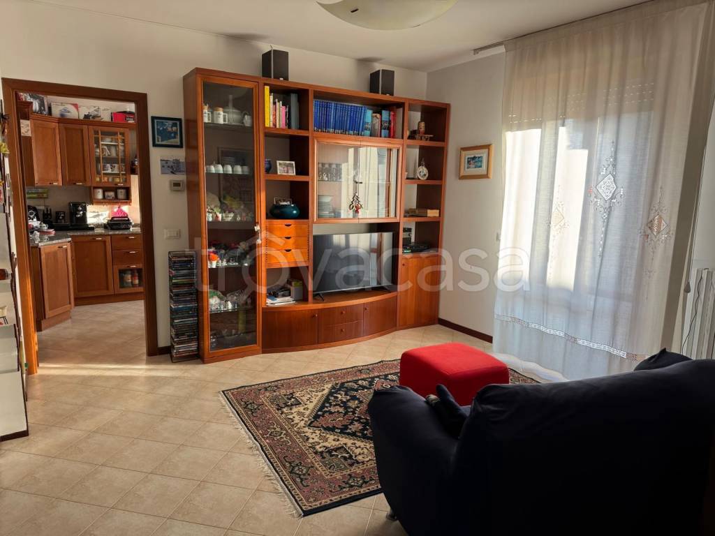 appartamento in vendita a Montemarciano in zona Marina