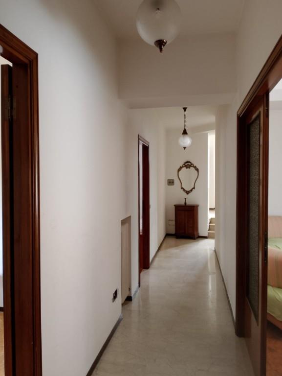 appartamento in vendita a Montemarciano in zona Marina