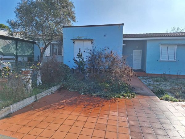 casa semindipendente in vendita a Montemarciano in zona Gelso