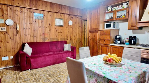 appartamento in vendita a Montemarciano in zona Marina