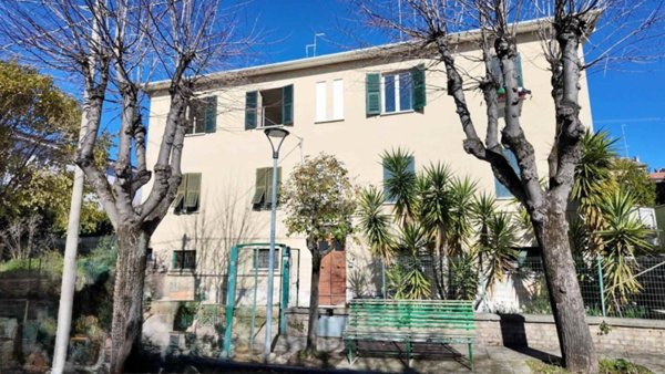 appartamento in vendita a Montemarciano in zona Grugnaletto