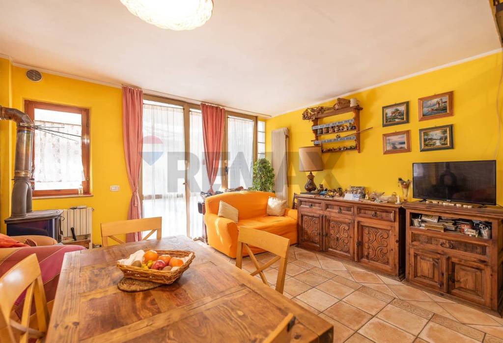 appartamento in vendita a Montemarciano in zona Gelso