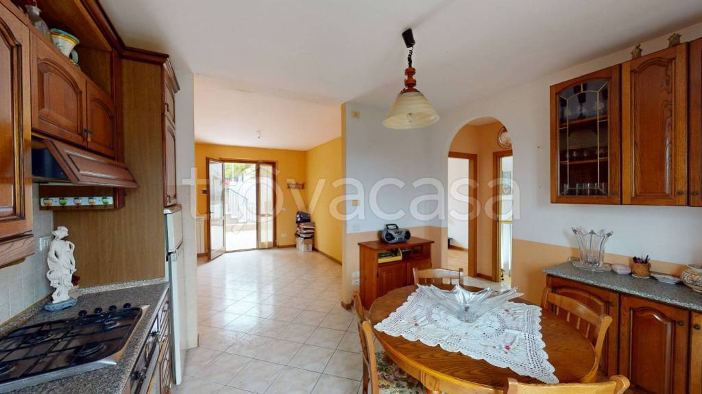 appartamento in vendita a Montemarciano in zona Marina