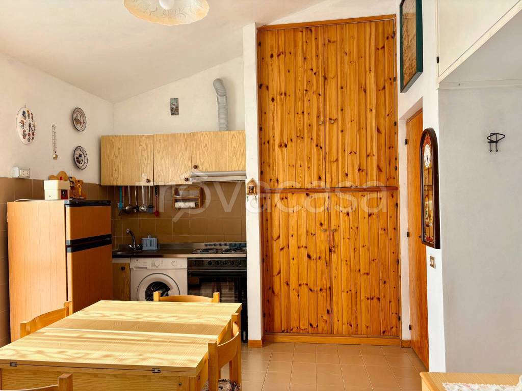 appartamento in vendita a Montemarciano in zona Gelso