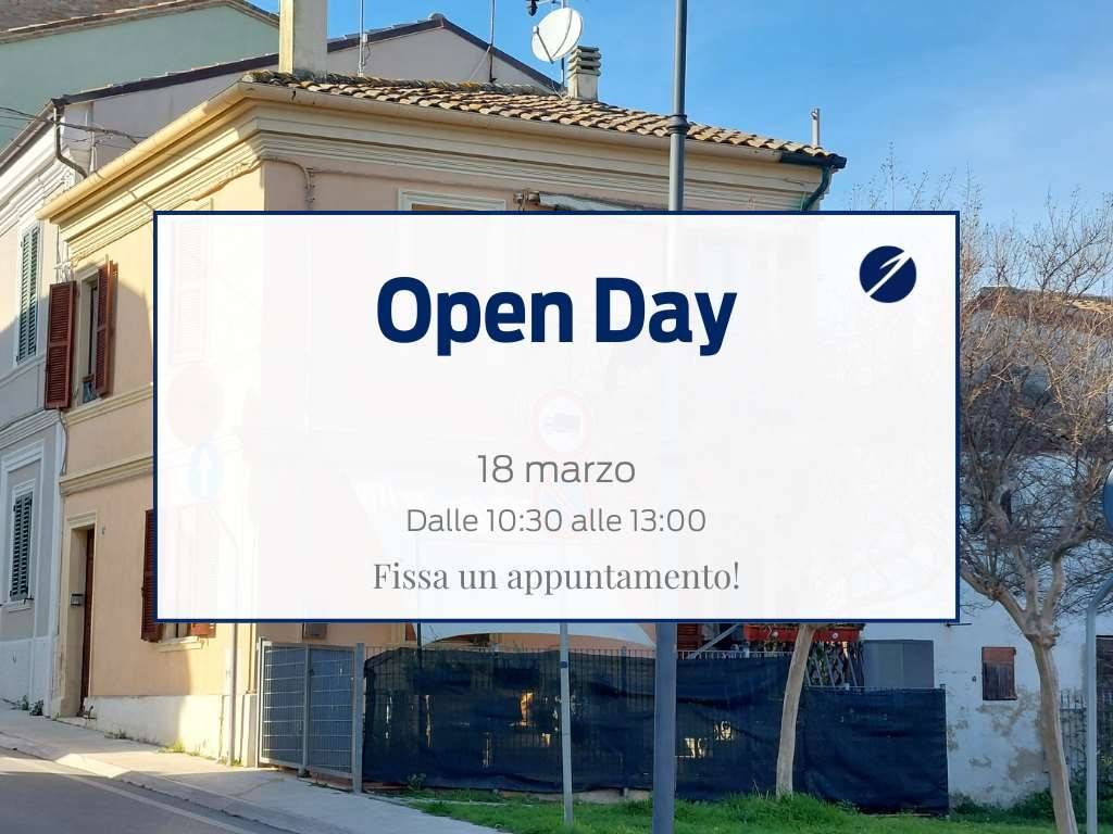 casa indipendente in vendita a Montemarciano