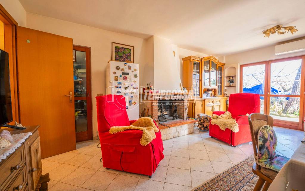casa indipendente in vendita a Montemarciano in zona Marina