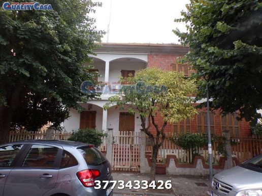 casa indipendente in vendita a Montemarciano