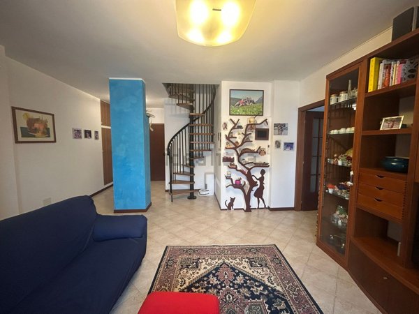 appartamento in vendita a Montemarciano in zona Marina